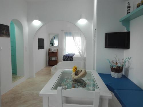  Tilos Island house in Megálon Choríon