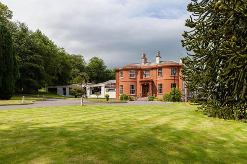 Woodland House Hotel