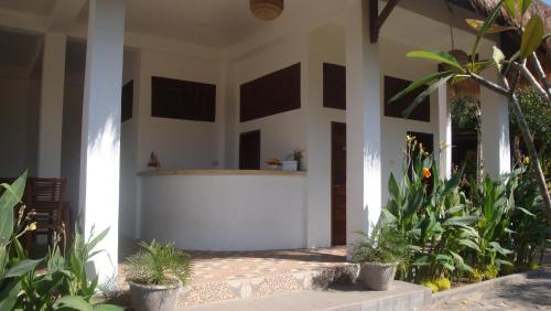 Relaxing Homestay & Hostel – Kuta, Lombok, ID
