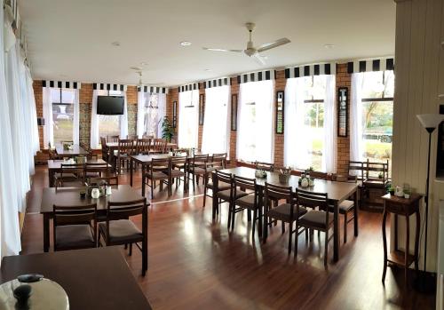 ห้องอาหาร, Goldfields Motel in เบลย์นีย์