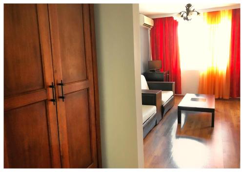 Hotel Rahovets - image 10