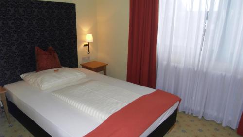 Superior Single Room image 2