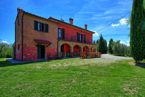 Ieeja, Villa Mario by PosarelliVillas in Lucignano