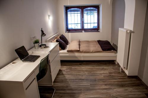 Triple Room with Shared Bathroom