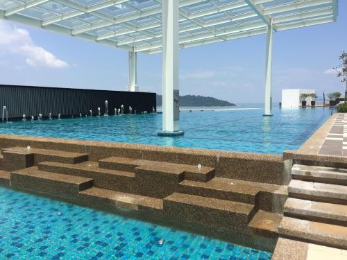 Swimming pool, Southbay Plaza Condominium in Batu Maung