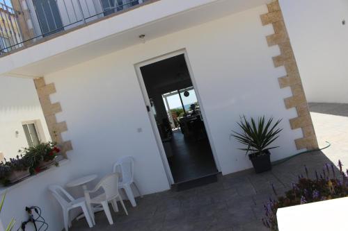 Gorgona Seafront Villas 3 Bedroom With Private Swimming Pool