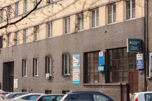 Premium Hostel - image 8