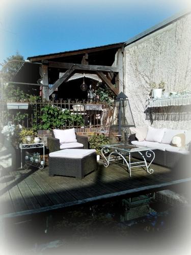 A szálláshely kívülről, La Maison d'Hocquincourt in Bleneau