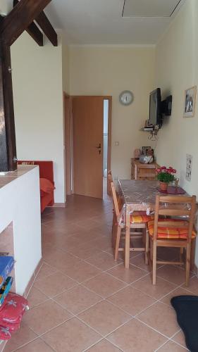 Iekārtas, Urlaubsscheune in Niedergorsdorf