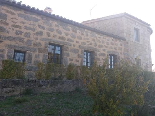 Casa Rural de Benjamin Palencia - Accommodation - Villafranca de la Sierra