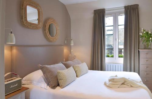 Hôtel Le Fer à Cheval - image 11