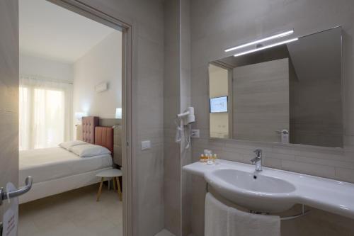 TH collection rooms in Oristano