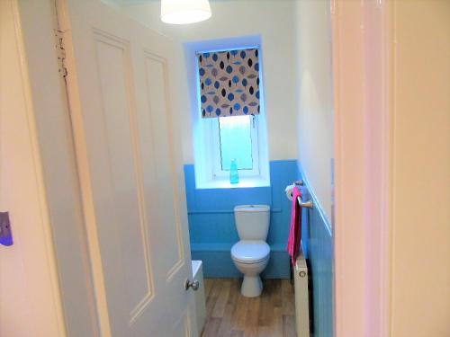Bathroom, Snug - Tur Sealladh Apartment in Helensburgh