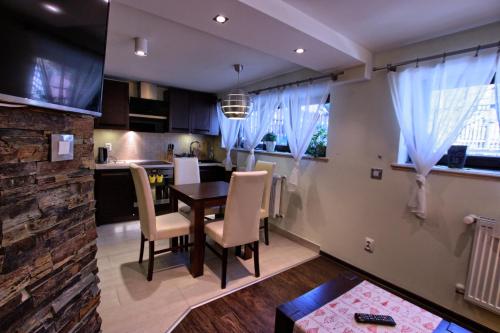 Economy Apartment image 10