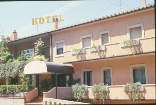 . Hotel Quercia Antica