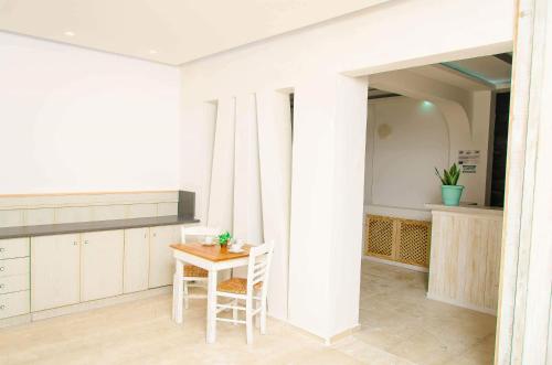 Ino Hotel - main image