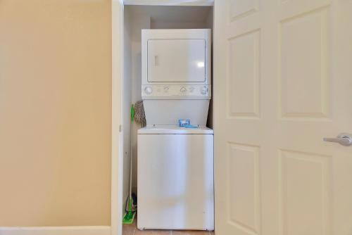 Tidewater Beach Resort by Book That Condo Panama City (FL)