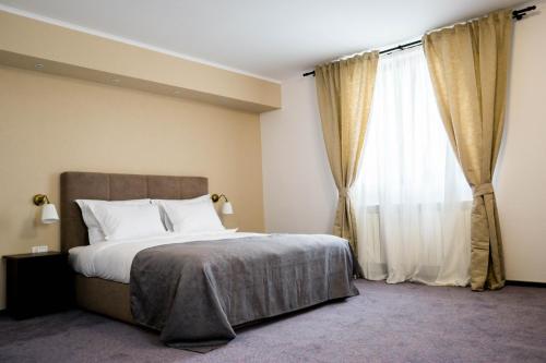 Nest, Drobeta-Turnu Severin (photo 11)