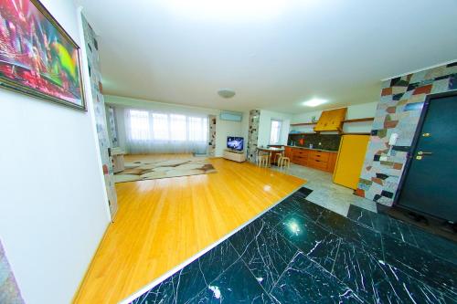 Apartment On Krylova 66 in Ust-Kamenogorskas
