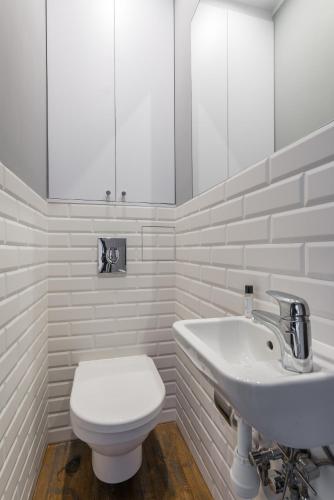 Dworzec Centralny P&O Serviced Apartments - image 7
