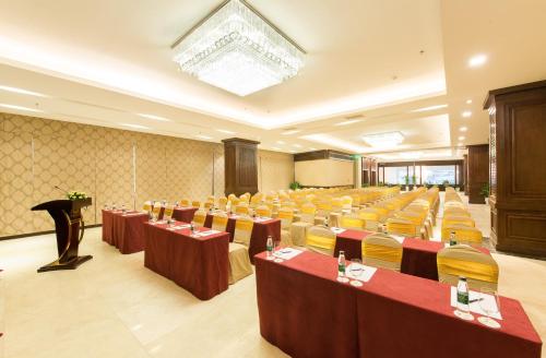 Rated highly by Business travelers