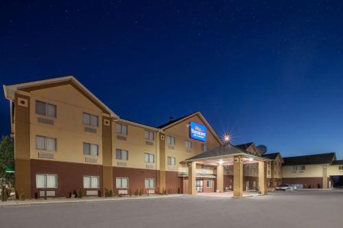 Baymont by Wyndham South Haven - Hotel