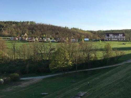 Apkārtne, Mobilheim Atlas Villa V. - Výrovická přehrada (Mobilheim Atlas Villa V. - Vyrovicka prehrada) in Výrovice