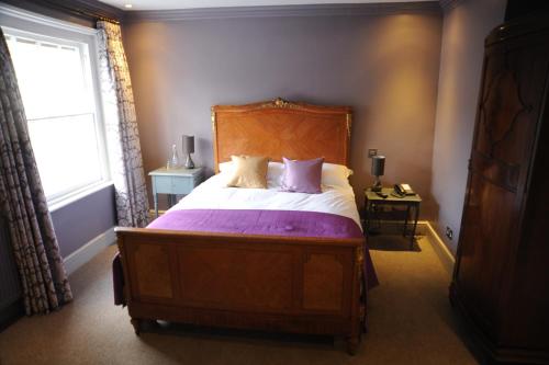 The Tunbridge Wells Hotel - image 12