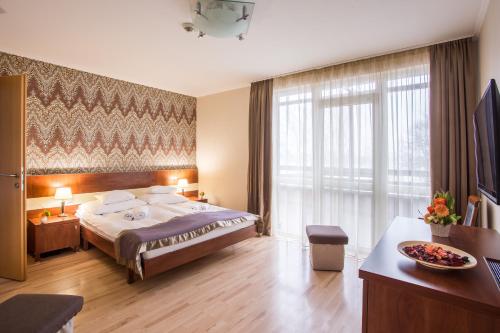 Holiday Beach Budapest Wellness Hotel with Sauna Park