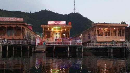 Lake Palace Group Of House Boats