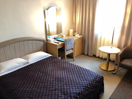 Urayasu Beaufort Hotel Located in Tokyo Disney Resort, Urayasu Beaufort Hotel is a perfect starting point from which to explore Tokyo. Offering a variety of facilities and services, the property provides all you need for a 