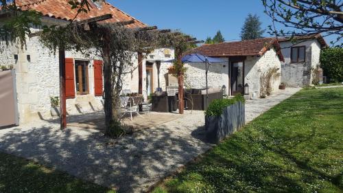Les chambres de la grange in Cherval
