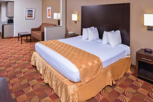 Americas Best Value Inn & Suites Bastrop