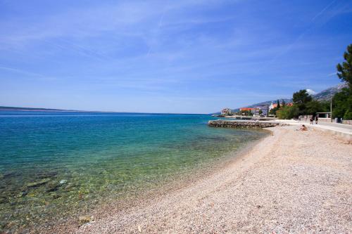  Apartments Bili in Starigrad-Paklenica