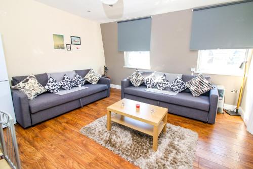 City view flat @ Liverpool st., Londra