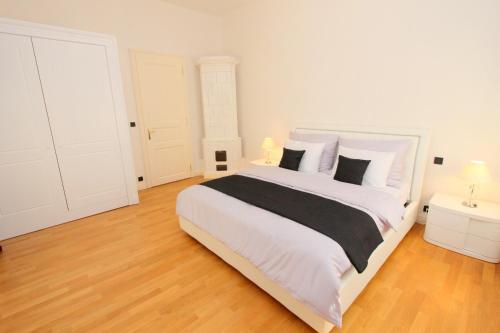 Luxury apartments Krocínova - main image