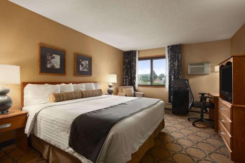 King Room - Disability Access/Non-Smoking