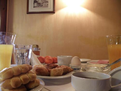 Petrino Guesthouse – Kalampaka, KY
