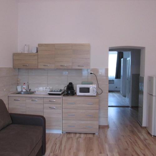  Lizy apartman in Eger