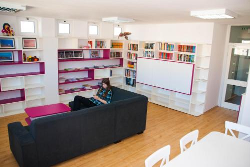 Split Summer Budget Rooms 3