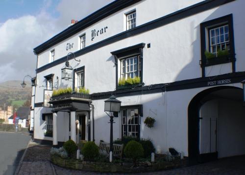 Bear Crickhowell - image 4