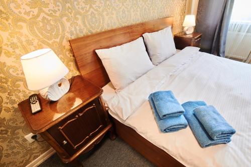 Two bedroom apartment near Opera House