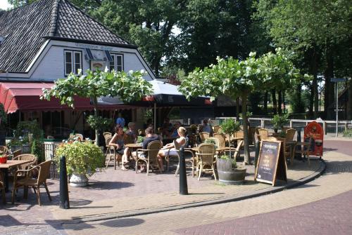 Étterem, Under the Oaks in Westerveld