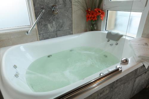 Europlaza Hotel & Suites, Буэнос-Айрес (фото 8)