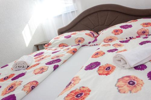 Apartment Resaa - image 14