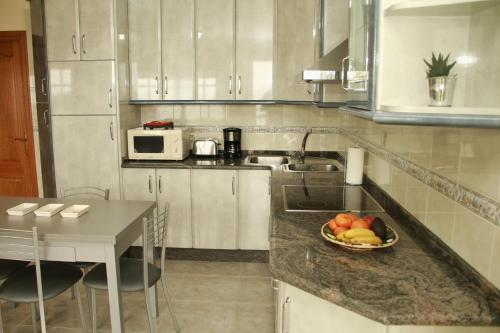 Konyha, Casa Toñi (Casa Toni) in Pedornes