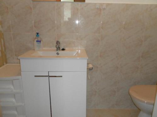 Apartments with WiFi Split - 15196, Split (photo 6)