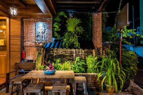 Facilities, Baan Ratchapruek near Bangkok Phuket hospital