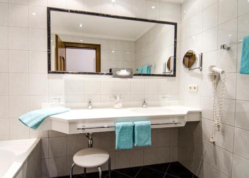 Hotel Garni Pra Posta – Ischgl, MO