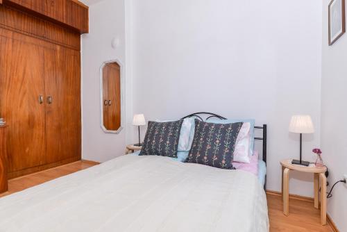 Shik & Chic One Bedroom Central Apartment Graf Ignatiev x Shishman Corner by Flat Mаnager, Sofia (foto 5)